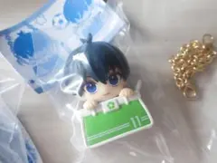 ブルーロック きゃらっく おでかけ フィギュア 潔世一 ガチャガチャ カプセル