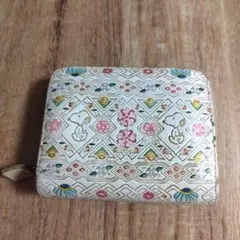 スヌーピー 二つ折り財布のサムネイル