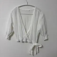 hyphen world gallery PEACE ホワイトシャツ 半袖