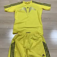 アディダス　サッカーウェア　上下
