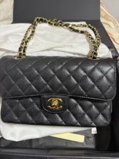CHANEL クラシックマトラッセ　ブラック　13cm キャビアスキン