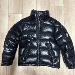 MONCLER ブラック ダウンジャケット