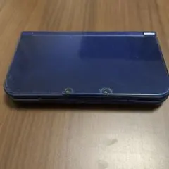 New Nintendo 3DS LL 青 本体と充電器ケース付き