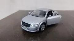1/35程度【WELLY】Audi TT シルバー 　 プルバックのサムネイル