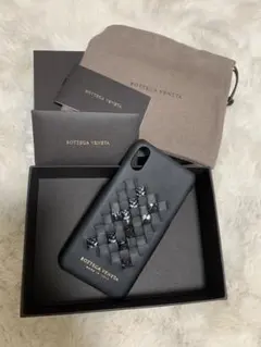 BOTTEGA VENETA イントレチャート iPhoneケースのサムネイル