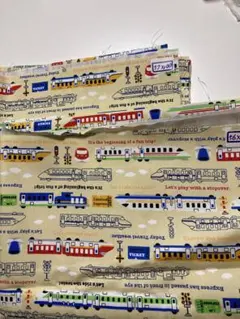 電車プリント綿生地 約57x100cm, 56x86cm 2枚セット