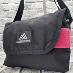 美品✨グレゴリー ショルダーバッグ ティーニーメッセンジャー ナイロン ブラックのサムネイル