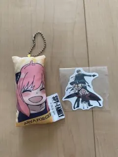 SPY×FAMILY アーニャ　ふわふわクッションキーホルダー&ステッカーセット
