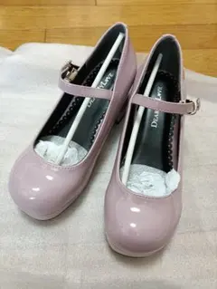 美品 23.0 黒執事 パンプス ピンク ストラップ 駒鳥 シエルモデル