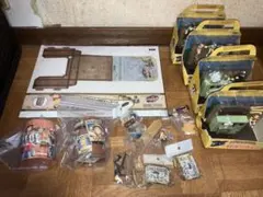 ワンピース　レトログッズセット　まとめ売り　フィギュア　貯金箱　カレンダー