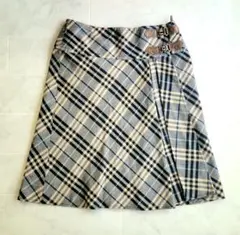 BURBERRYバーバリーBLUELABELプリーツチェック巻きスカート３６