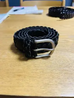 GU 編み込みレザーベルト 黒 メタルバックル Lサイズのサムネイル
