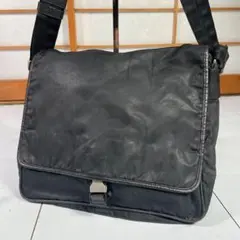 PRADA プラダ メッセンジャーバッグ ナイロン レザー 三角プレートのサムネイル