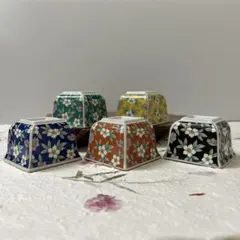 有田焼　翔山窯　金彩　小鉢　小皿　角鉢 五色　5客セットのサムネイル
