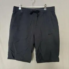 ⭐️ナイキ ショートパンツ ハーフ丈 無地 XL 黒 ポリエステル スポーツ