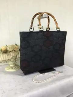 Item thumbnail for item bdb97473-63be-4bf3-915b-999104c10ab8