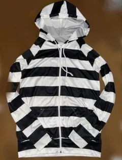 Item thumbnail for item b884b2df-9ce3-47d9-9410-71379b46b6c9