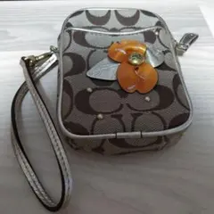 コーチ　ポーチ