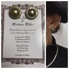 802☺︎ヴィンテージゴールドと英文字ロゴのアンティークピアス☺︎