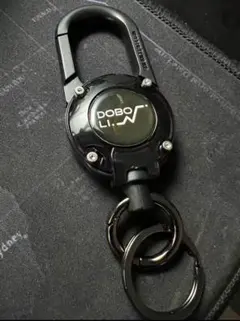 AirTag エアタグ ケース カラビナ付き キーホルダー