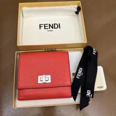 FENDI折り財布