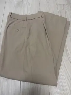 UNIQLO タックワイドパンツ ベージュ Sサイズ (丈詰め)