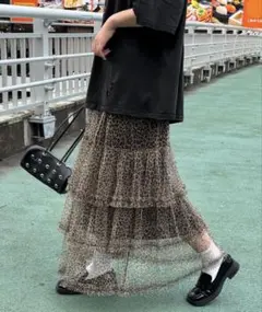 フリルティアードスカート