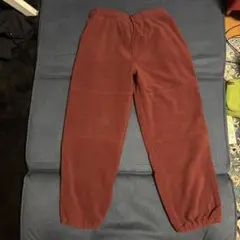 赤　フリースパンツ　オーバーサイズ