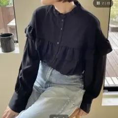 フリルブラウス　ロングスリーブ