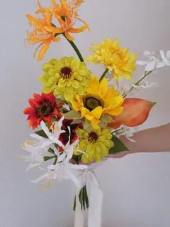 ウェディングブーケ　アーティフィシャルフラワー