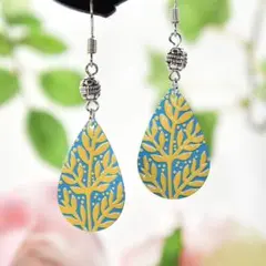 248　北欧風スウェーデンカラーのティアドロップピアス~イヤリング【SALE】