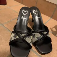 Item thumbnail for item 4d3e8d91-f0f0-4814-aeb1-0a4c0e85341c