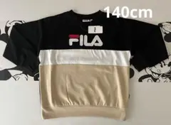 新品タグ付き★FILA トレーナー マルチカラー　刺繍