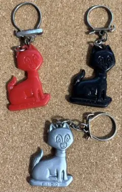 398 希少3個 ヴィンテージ フランスフレンチキーホルダー
