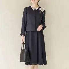 東京ソワール セレモニースーツ ツイード ノーカラージャケット ワンピース 紺