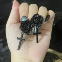 ハンドメイド ピアス フェアリーグランジ モード y2k ゴシック バラ 十字架