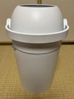 ピジョン　ステール　おむつ用ゴミ箱のサムネイル