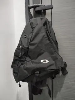 スリングバッグ バックパック