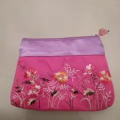 花柄刺繍ポーチ ピンク 中型