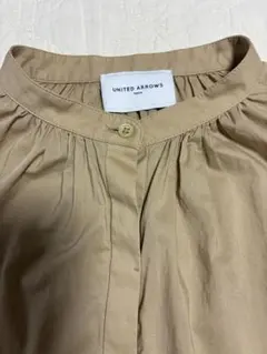 UNITED ARROWS 長袖 ブラウス ベージュのサムネイル