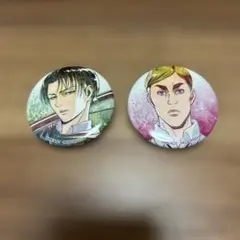 進撃の巨人　缶バッジ
