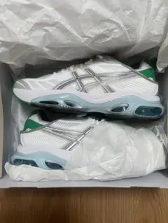 ASICS Hidden NY GEL-KINETIK 2.0のサムネイル
