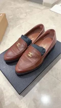 CHANEL ココマーク ローファー ブラウン35のサムネイル