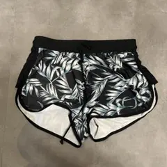 スポーツ ショートパンツ