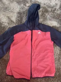 adidas フード付きウィンドブレーカー ピンク/ネイビー レディース