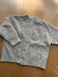 ユニクロ　ブークレVネックカーディガン　120