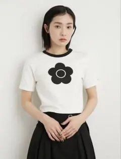 LILY BROWN MARY QUANT ボタン付きTシャツ 半袖のサムネイル