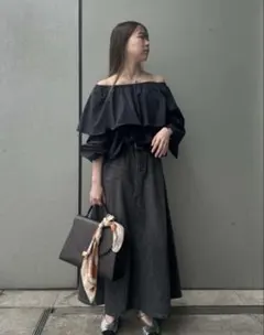 25SS今季新作 ミラオーウェンつけ襟付き4wayオフショルブラウス