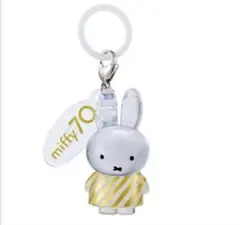 miffy 70th カプセルトイ