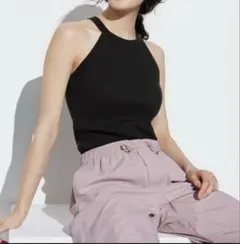 ユニクロ ホルターネックブラタンクトップ ブラック Mサイズ